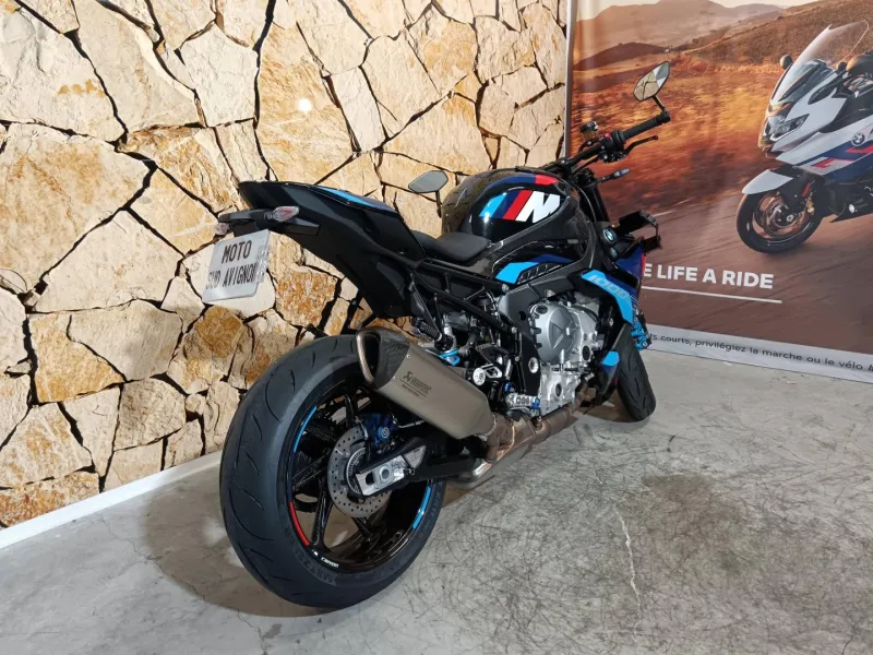 BMW M 1000 R