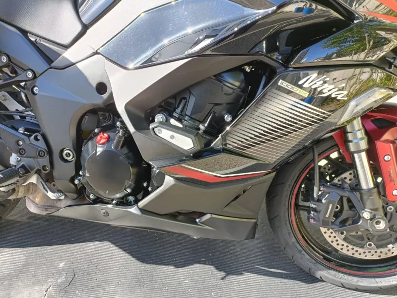 KAWASAKI NINJA 1000 SX PACK TOURER + PACK SPORT(pot akrapovic...ect...)