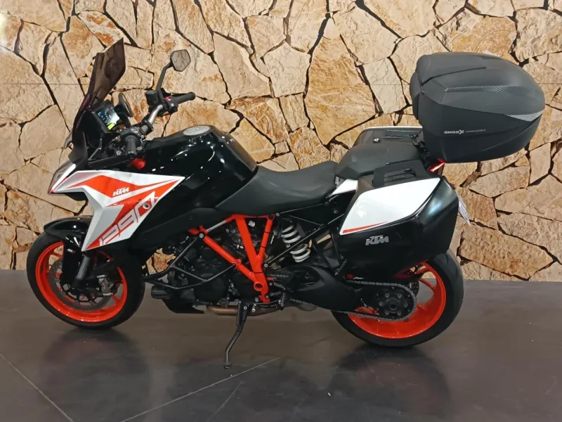 KTM Super Duke 1290 GT ABS 2020