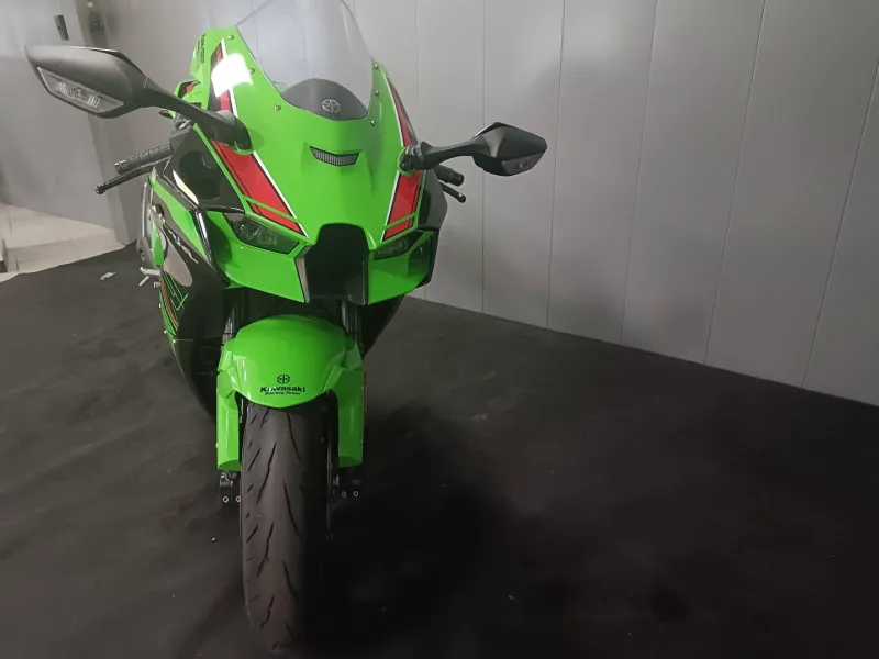 KAWASAKI -10R ( ZX10R ZX10 R )+ GARANTIE 15/12/2027
