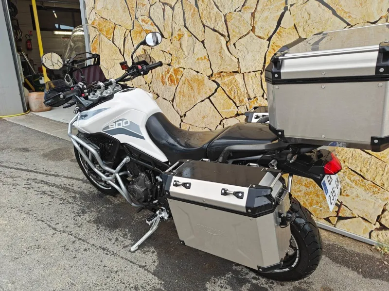 TRIUMPH Tiger 900 GT Pro