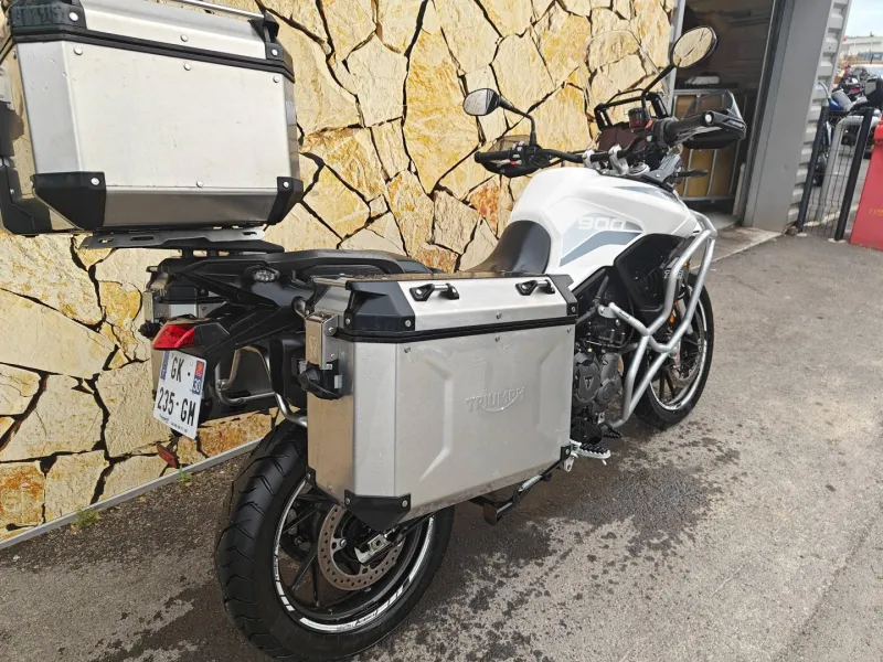 TRIUMPH Tiger 900 GT Pro