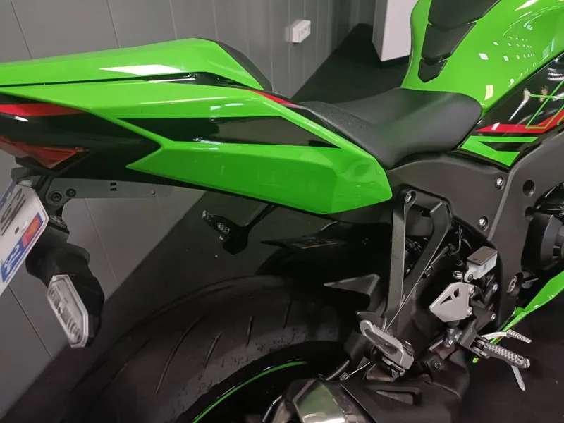 KAWASAKI -10R ( ZX10R ZX10 R )+ GARANTIE 15/12/2027