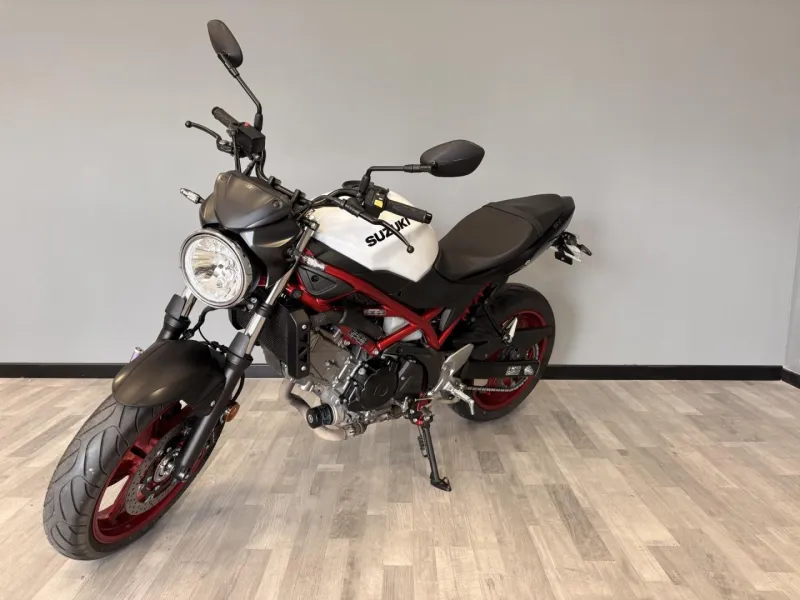 SUZUKI SV 650 ABS 2022