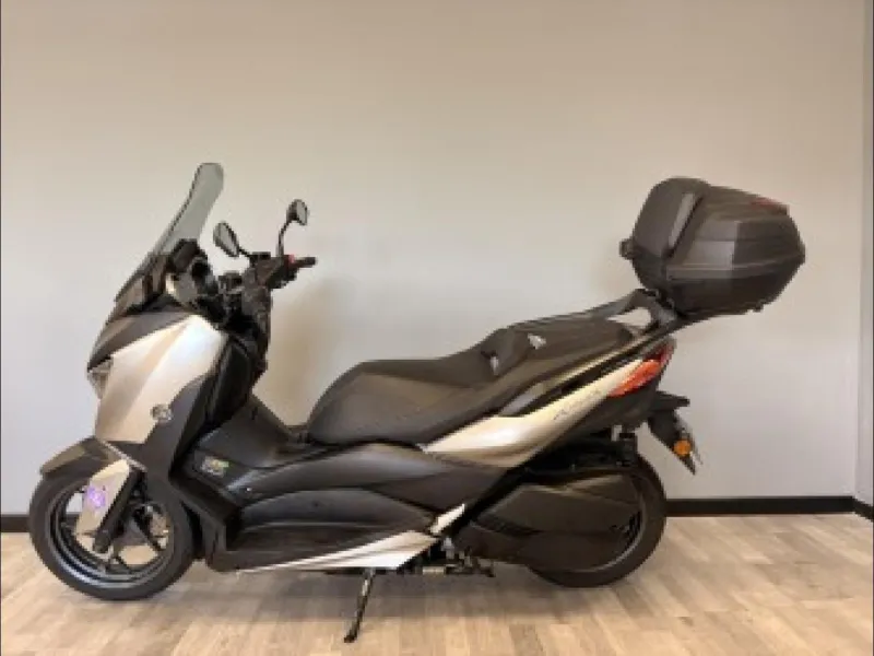 YAMAHA 300 ABS 2019