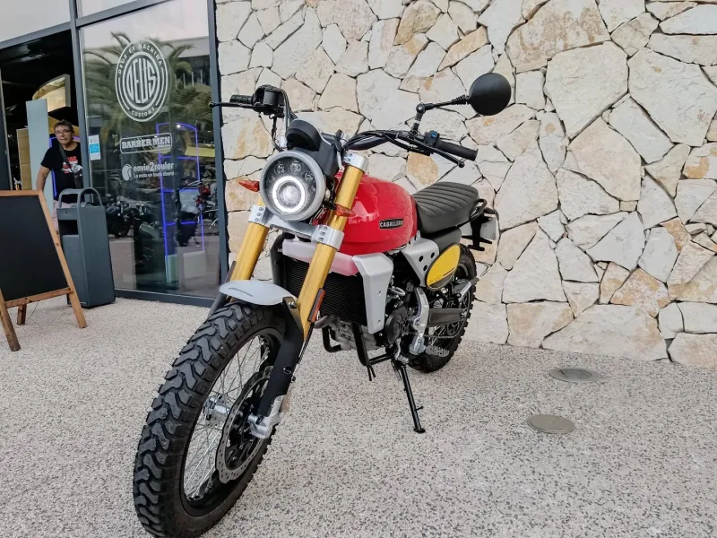FANTIC 125 Scrambler
