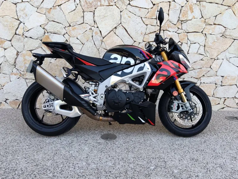 APRILIA 1100 V4 Factory