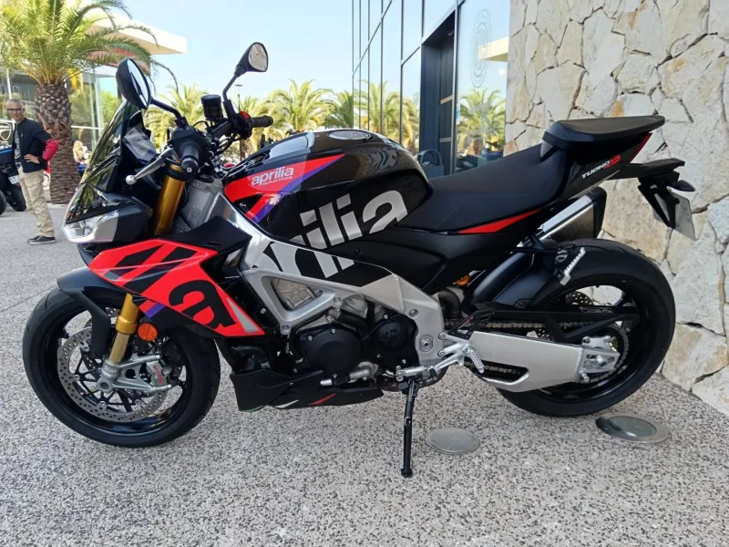 APRILIA 1100 V4 Factory