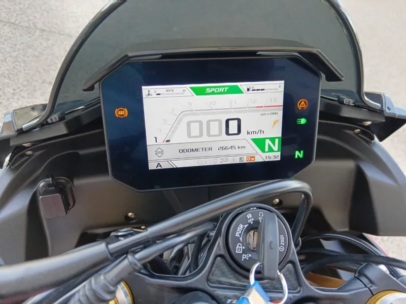 APRILIA 1100 V4 Factory