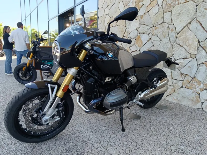 BMW 12 1200 nineT + OPTIONS R12
