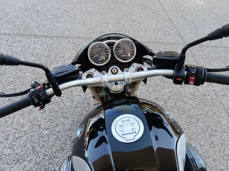 BMW 12 1200 nineT + OPTIONS R12