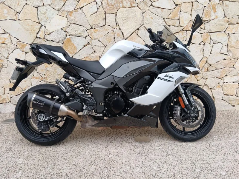 KAWASAKI 1000 SX 2021 Ninja