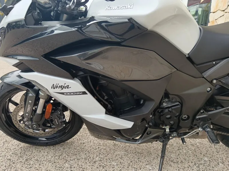 KAWASAKI 1000 SX 2021 Ninja