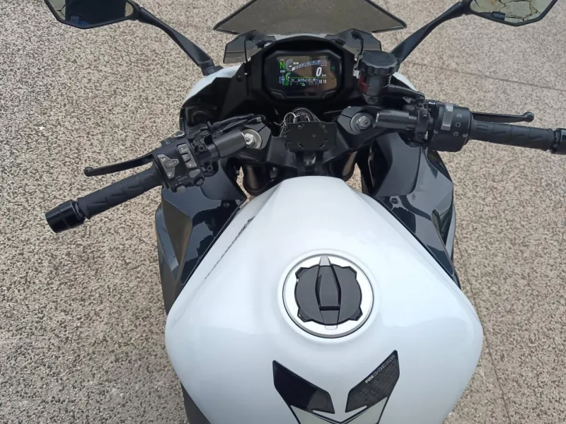 KAWASAKI 1000 SX 2021 Ninja