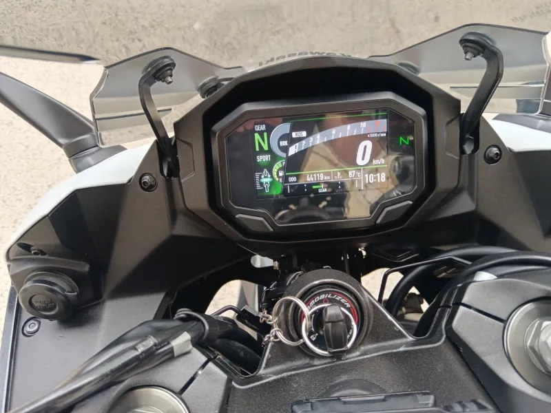 KAWASAKI 1000 SX 2021 Ninja