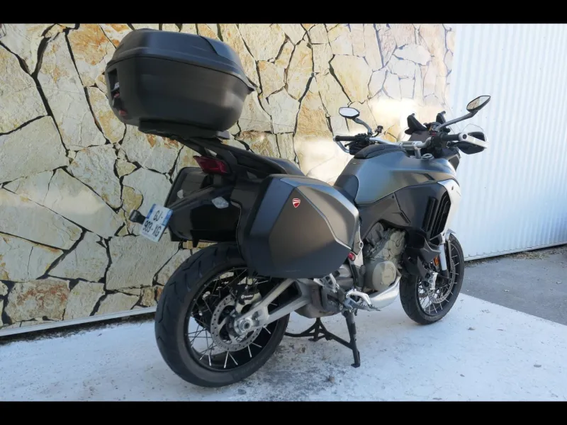 DUCATI V4S Radar Spoked Wheels + Options ( V4 S )