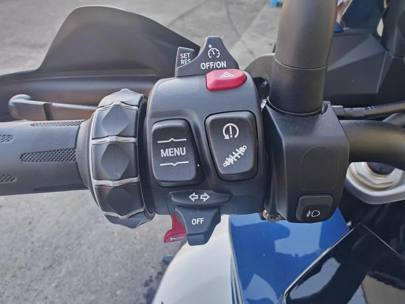 BMW S 1000 XR (S1000XR)