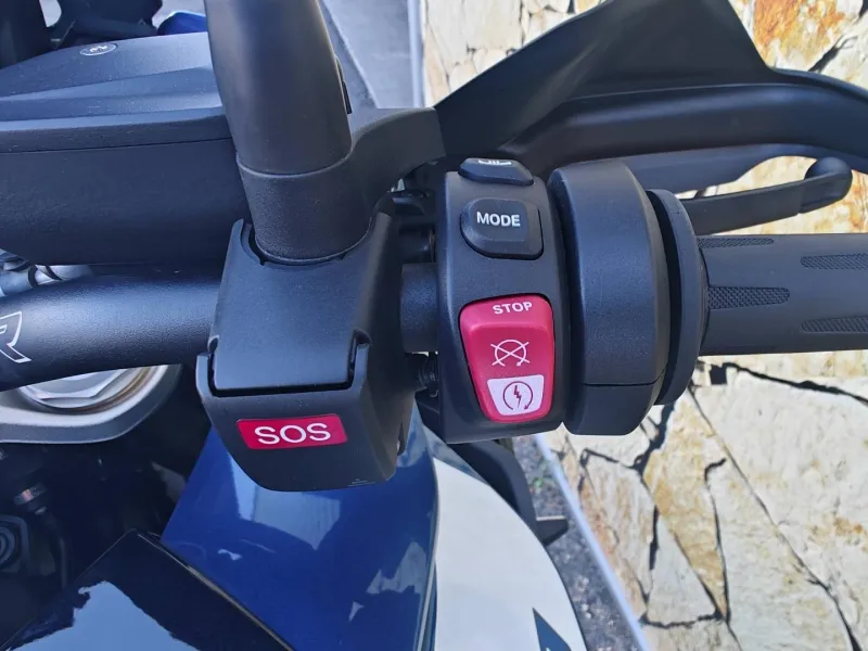 BMW S 1000 XR (S1000XR)