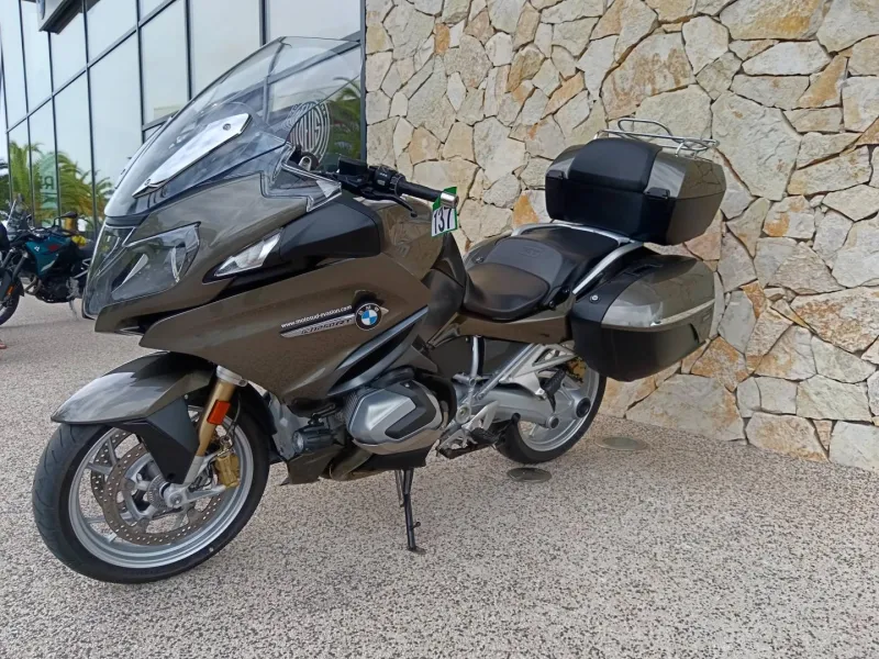 BMW 1250 RT Style Elégance + TOP CASE