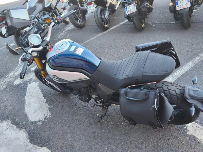 CF MOTO MT 650