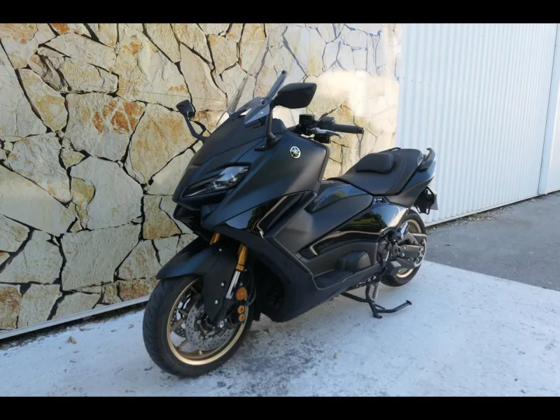 YAMAHA 560 Tech Max TMAX