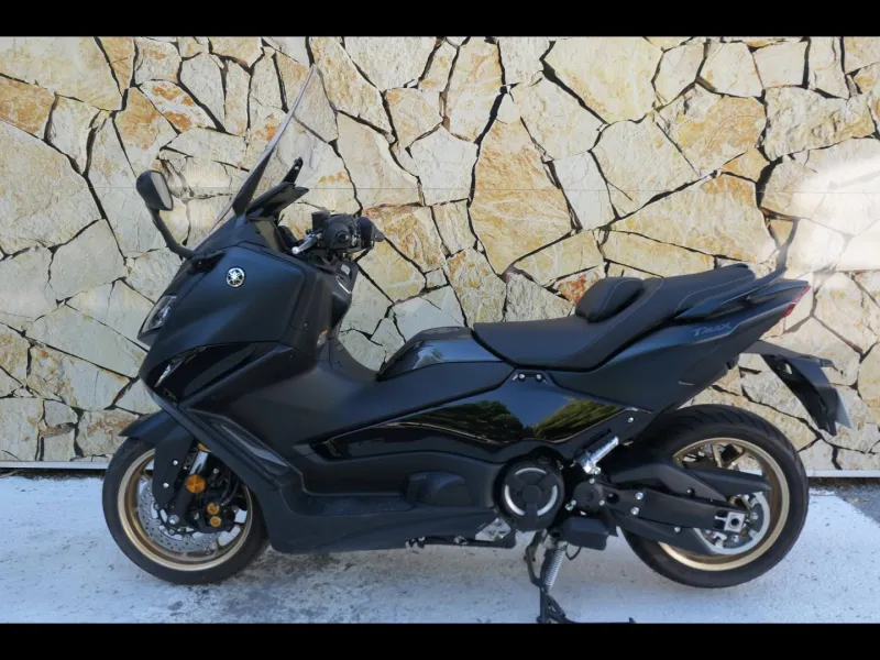 YAMAHA 560 Tech Max TMAX
