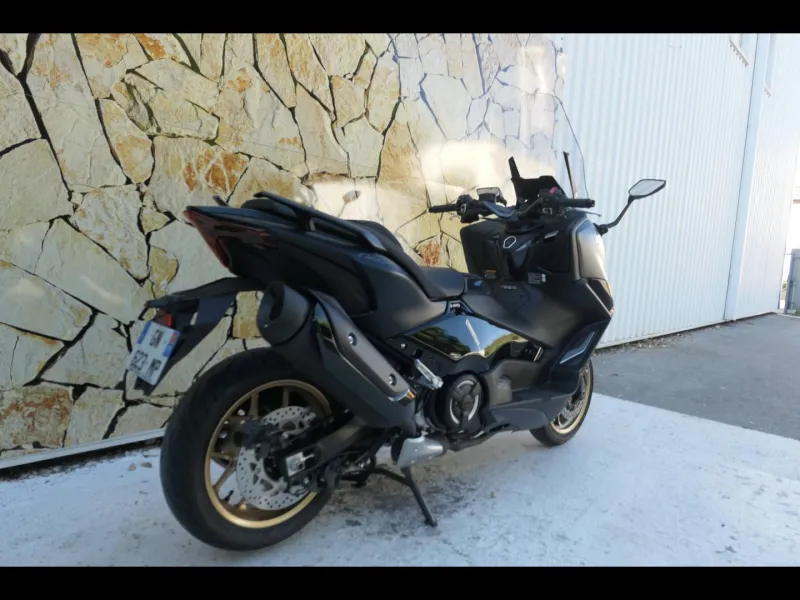 YAMAHA 560 Tech Max TMAX