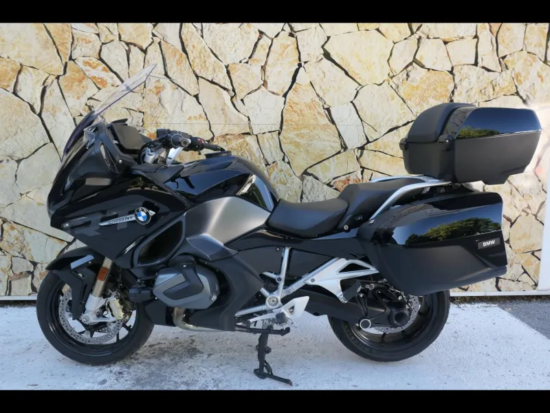 BMW 1250 RT Style Triple Black Finition Pro + Radio + Top Case ( R1250RT )