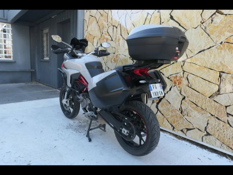 DUCATI V2S + Options ( V2 S )