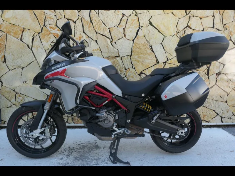 DUCATI V2S + Options ( V2 S )