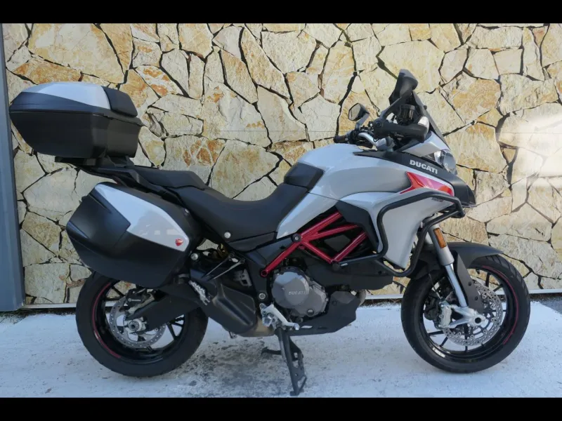 DUCATI V2S + Options ( V2 S )