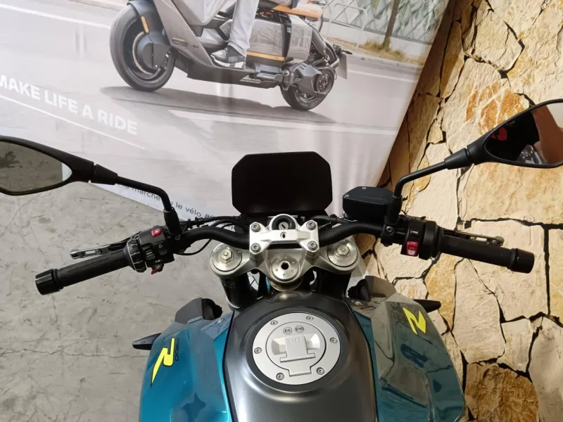 BMW F 900 R A2 2025