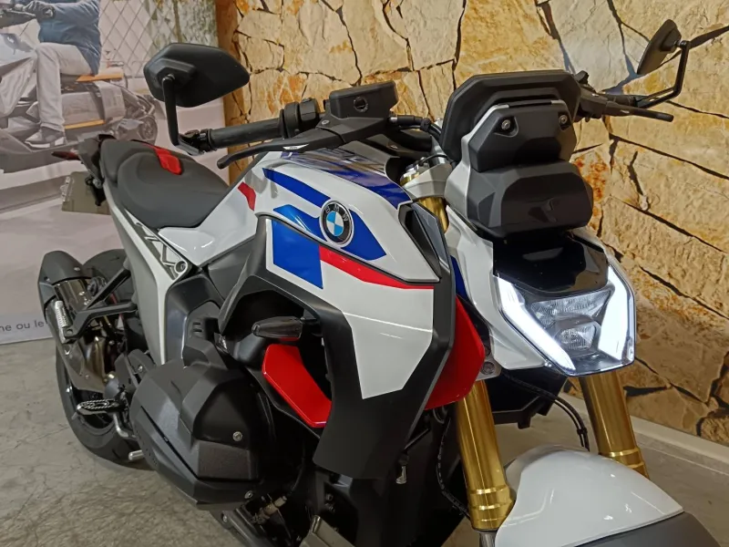BMW R 1300 R