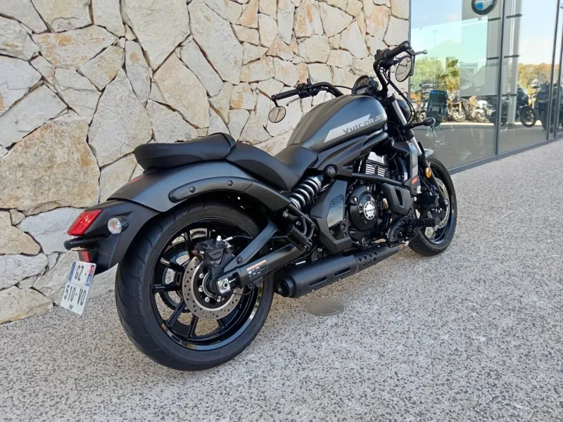 KAWASAKI S 650 2024