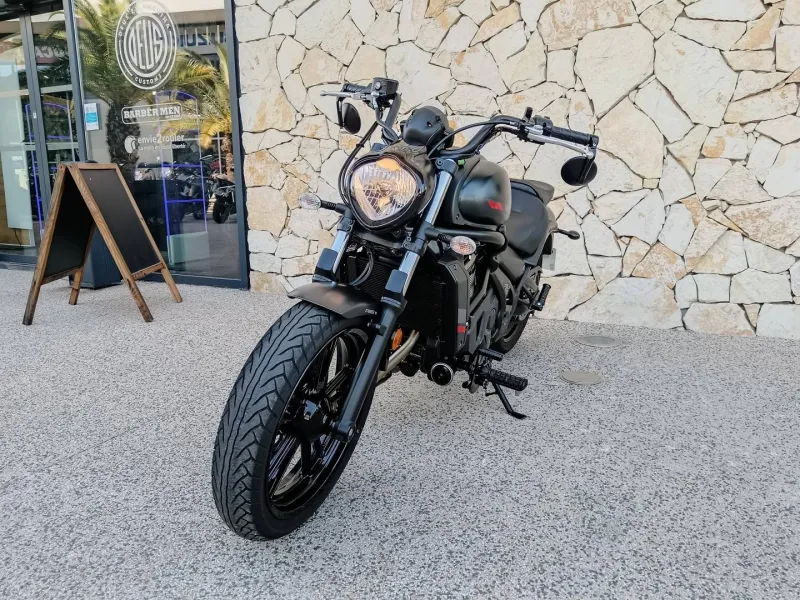 KAWASAKI S 650 2024