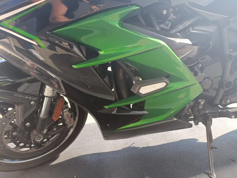 KAWASAKI SE PACK TOURER+PERF (suspension pilotee)GAR 08/01/2028