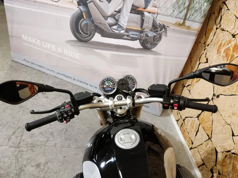 BMW 12 NINET KR1 - 0N01