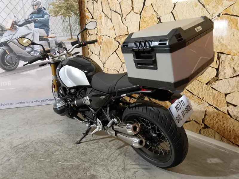 BMW 12 NINET KR1 - 0N01