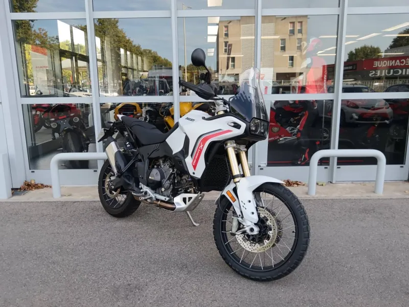 DUCATI V2