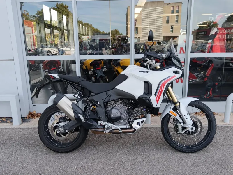 DUCATI V2