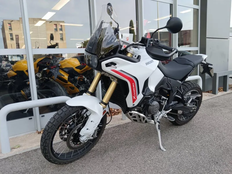 DUCATI V2