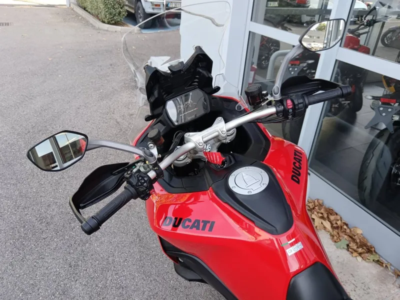 DUCATI V2 S 890
