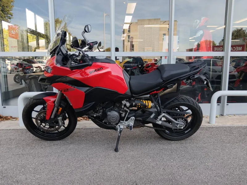 DUCATI V2 S 890