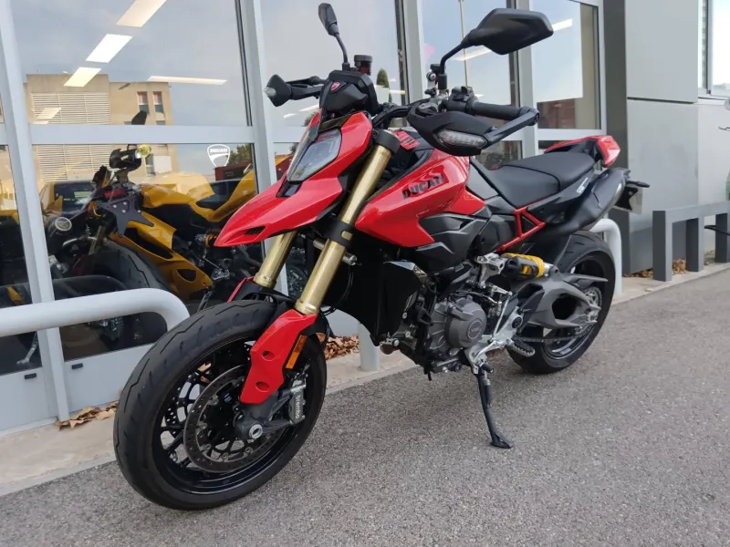 DUCATI V2
