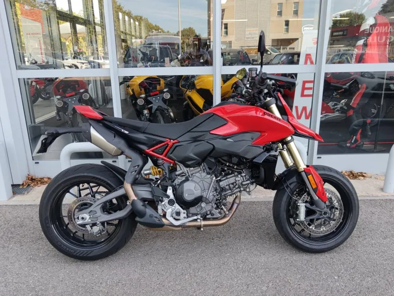 DUCATI V2