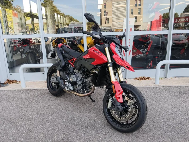 DUCATI V2