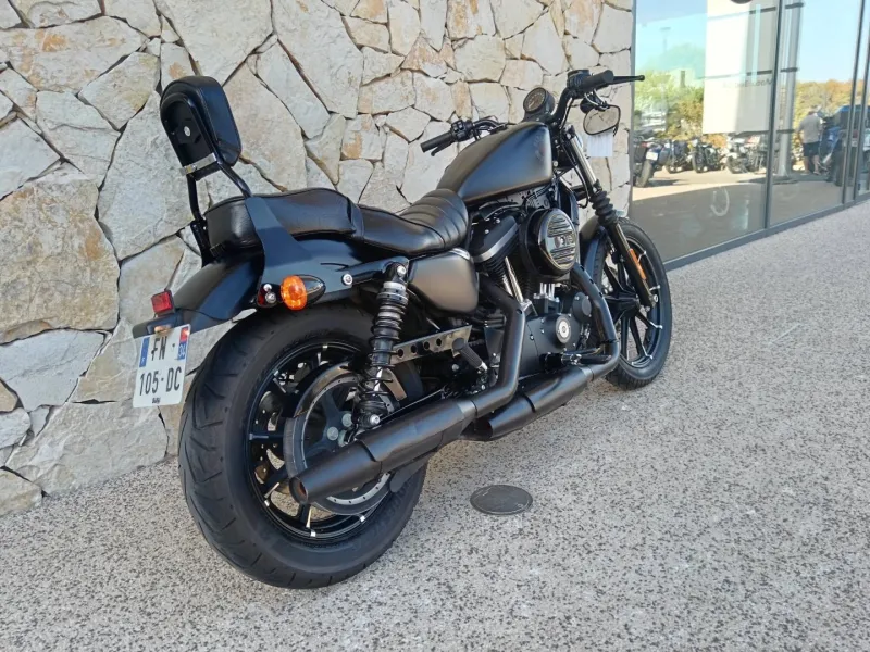 HARLEY-DAVIDSON XL 883 Iron Couleur 2020