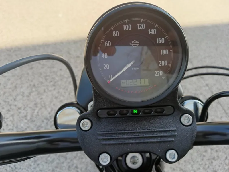 HARLEY-DAVIDSON XL 883 Iron Couleur 2020