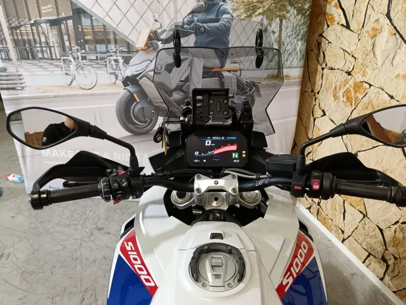 BMW S 1000 XR