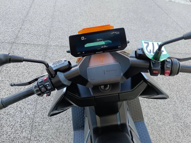 BMW CE04 11kW 125 cm3 ( CE 04 )